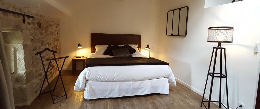 Tauriers 르 마스 드 콤보 B&B 외부 사진